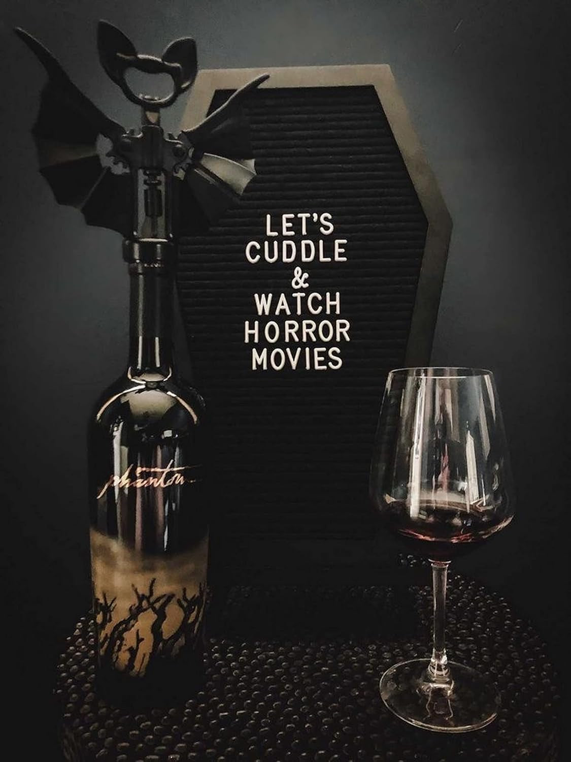 Gothic Coffin Letter Board with 3D Bat Stickers - 650 Characters & Spooky Emojis - Perfect for Halloween Decor, Weddings, Birthdays & Unique Gifts - 17x10.5 Inches