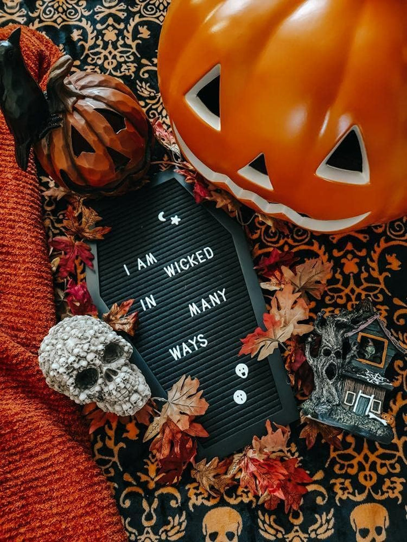Gothic Coffin Letter Board with 3D Bat Stickers - 650 Characters & Spooky Emojis - Perfect for Halloween Decor, Weddings, Birthdays & Unique Gifts - 17x10.5 Inches